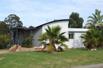 Mathews - Accommodation Cairns 4