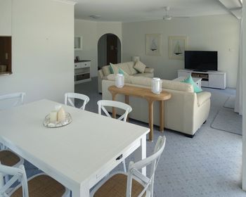 Albacore Unit 1 12 Ondine Close - Accommodation Cairns 2