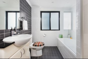 Perfect 2 Bedroom In Rushcutters Bay - Accommodation Cairns 4