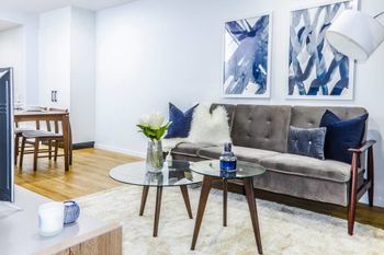 Vibrant City Pad - Accommodation Cairns 5