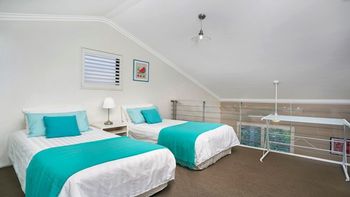 The Apartment Service ALEXA - Accommodation Cairns 1