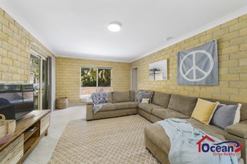 BEACHSIDE HIDEAWAY BONNY HILLS - Accommodation Cairns 6