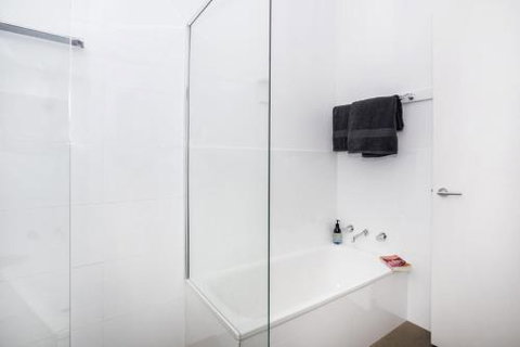 THE PARKVIEW At MOLLYMOOK - Accommodation Cairns 4
