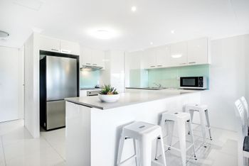Beachside Escape In Stunning Surfers Paradise - Accommodation Cairns 4