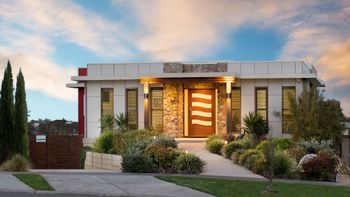 The Executive B & B - Accommodation Cairns 5