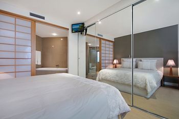 Cotton Beach Forty Four Roof Top - Accommodation Cairns 2