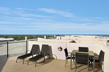 Cotton Beach Forty Four Roof Top - Accommodation Cairns 6