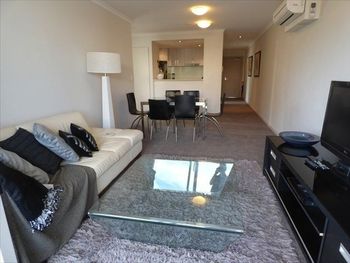 The Apartment Service L1101 - Accommodation Cairns 3