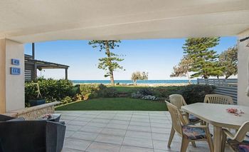 Noraville On The Beach - Accommodation Cairns 6