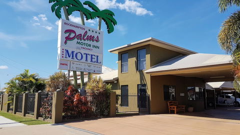 Rockhampton Palms Motor Inn - Accommodation Cairns 0