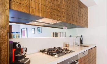 Smart Modern In St. Kilda - Accommodation Cairns 2