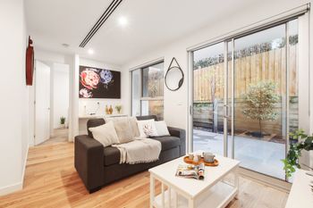 Iris Apartments By Ready Set Host - Accommodation Cairns 0