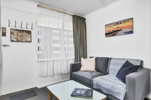 Bayscape Studio Glenelg - Accommodation Cairns 6