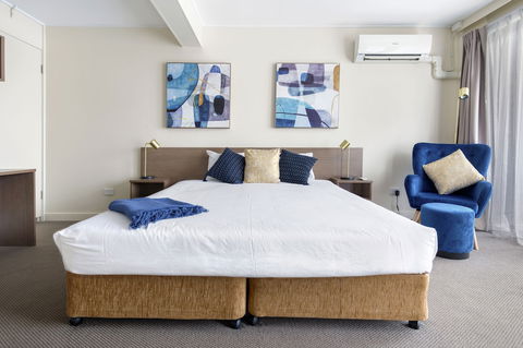 The Metropolitan Spring Hill - Accommodation Cairns 5