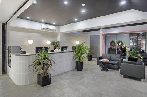 The Metropolitan Spring Hill - Accommodation Cairns 4