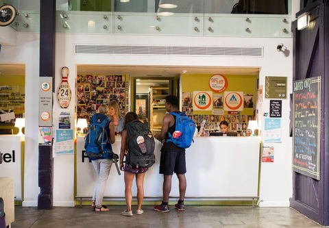 Sydney Railway Square YHA - Hostel - Accommodation Cairns 3