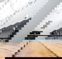 Madison Capital Executive Apartments - Accommodation Cairns