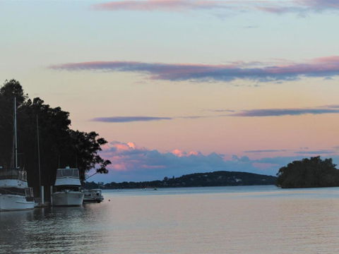 Between Waters B & B Lake Macquarie - Accommodation Cairns 6