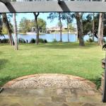 Between Waters B & B Lake Macquarie - Accommodation Cairns 0