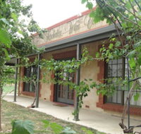 Under the Vines - Accommodation Cairns