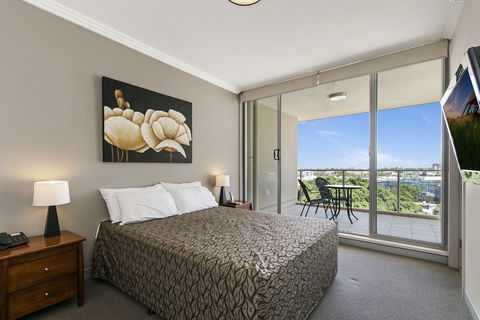 Redvue Apartments - Accommodation Cairns 4