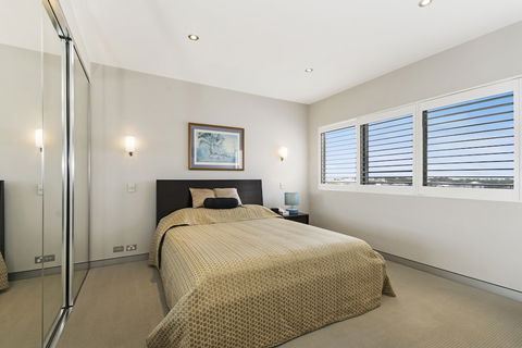 Redvue Apartments - Accommodation Cairns 5