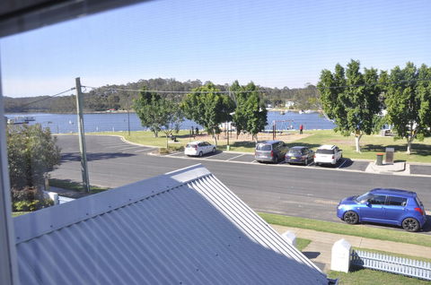 Bluedock Apartments - Accommodation Cairns 2