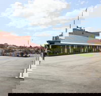 Club Motel - Accommodation Cairns