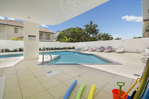 Aqua Vista Resort - Accommodation Cairns 2