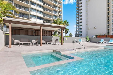 Majorca Isle Beachside Resort - Accommodation Cairns 7