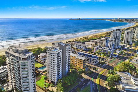 Majorca Isle Beachside Resort - Accommodation Cairns 1