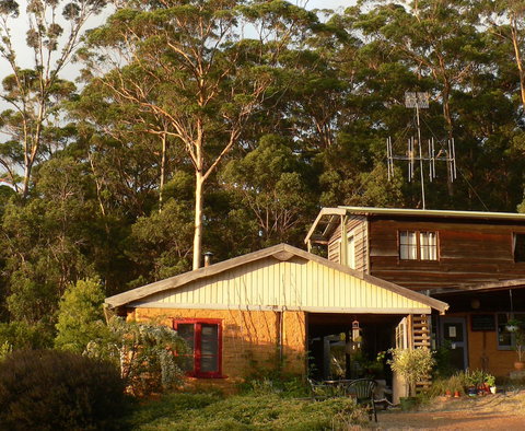 Bombina Cottages - Accommodation Cairns 1