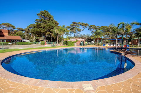 BIG4 Moruya Heads Easts Dolphin Beach Holiday Park - Accommodation Cairns 5
