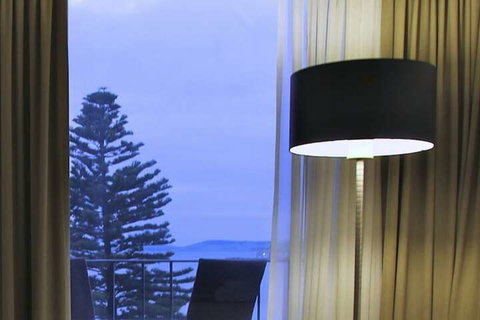 Bay 10 Accommodation - Accommodation Cairns 4