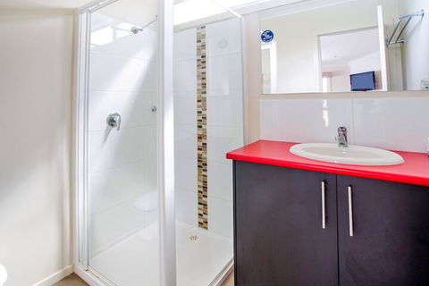 BIG4 Port Fairy - Accommodation Cairns 4