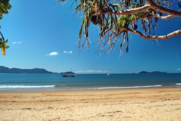 South Mission Beach QLD Accommodation Cairns