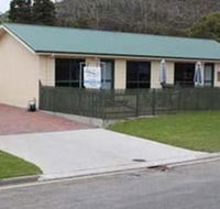 Bicheno's A Plus Apartments - Accommodation Cairns