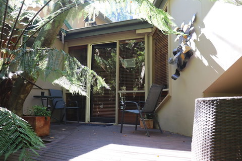Linden Gardens Rainforest Retreat - Accommodation Cairns 0