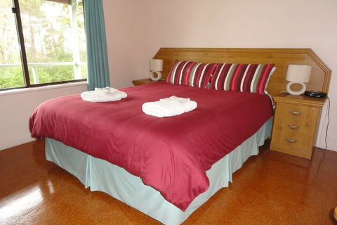 Tinglewood Cabins - Accommodation Cairns 1