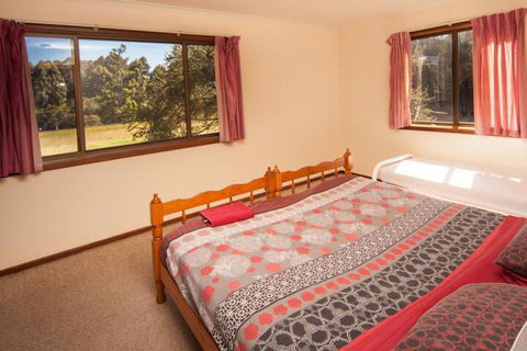 Billa Billa Farm Cottages - Accommodation Cairns 5