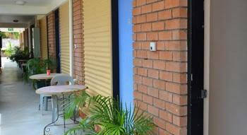 Barramundi Lodge - Accommodation Cairns 1