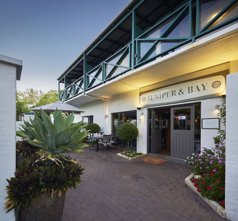 Windsor Lodge Como - Accommodation Cairns 2