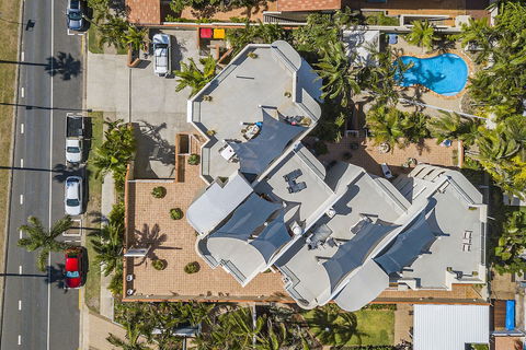 Burlington Holiday Apartments - Accommodation Cairns 3