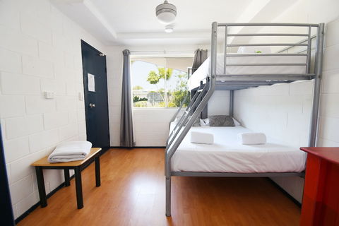 Caloundra Backpackers - Hostel - Accommodation Cairns 4