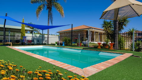 Aalbany Motel - Accommodation Cairns 1