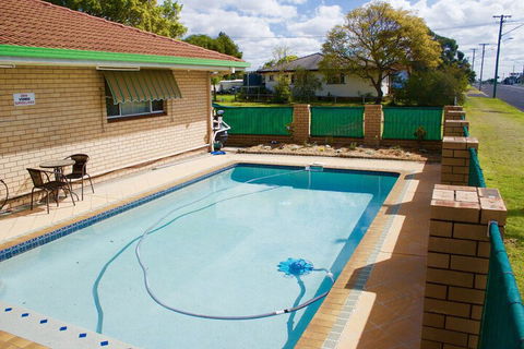 Buckaroo Motor Inn - Accommodation Cairns 3