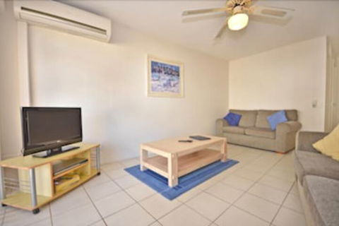 Lindomare Apartments - Accommodation Cairns 7