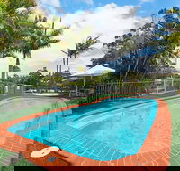Moby Dick Waterfront Resort Motel - Accommodation Cairns