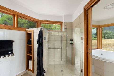 Boroka Downs - Accommodation Cairns 6