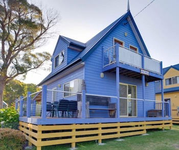Greens Beach TAS Accommodation Cairns